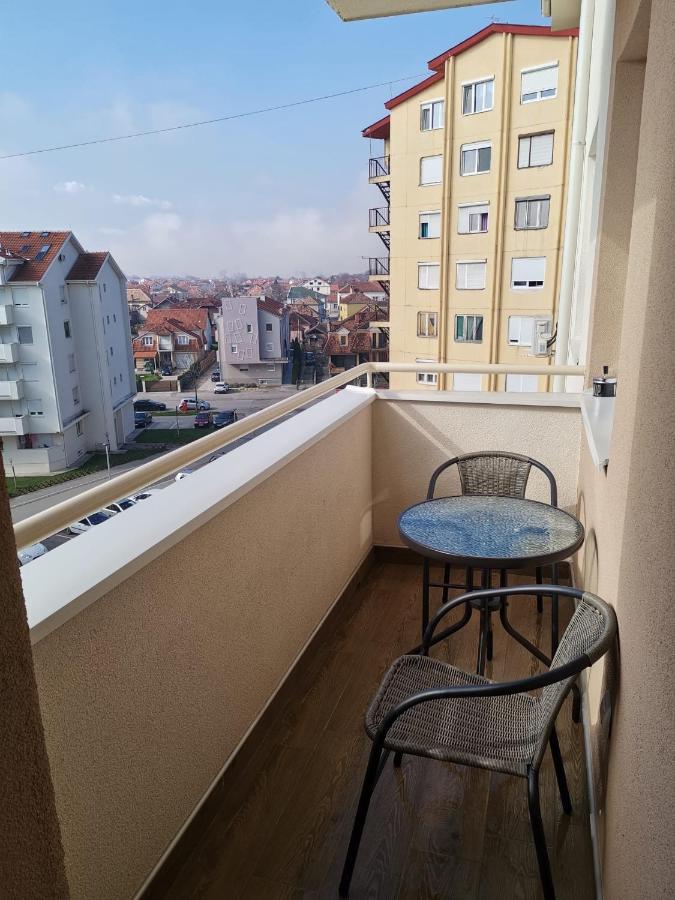 Apartman Vukota 2 Pirot Eksteriør bilde
